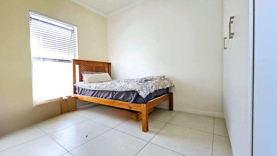 3 Bedroom Property for Sale in Aan de Wijnlanden Western Cape